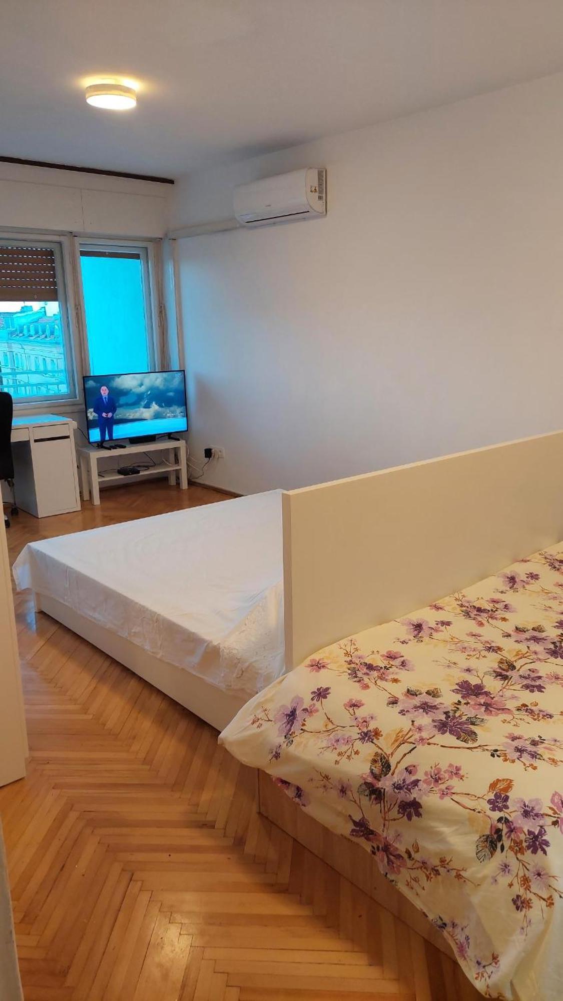 Room With Private Toilet And Balcony In City Center In Shared Apartment Split Zewnętrze zdjęcie